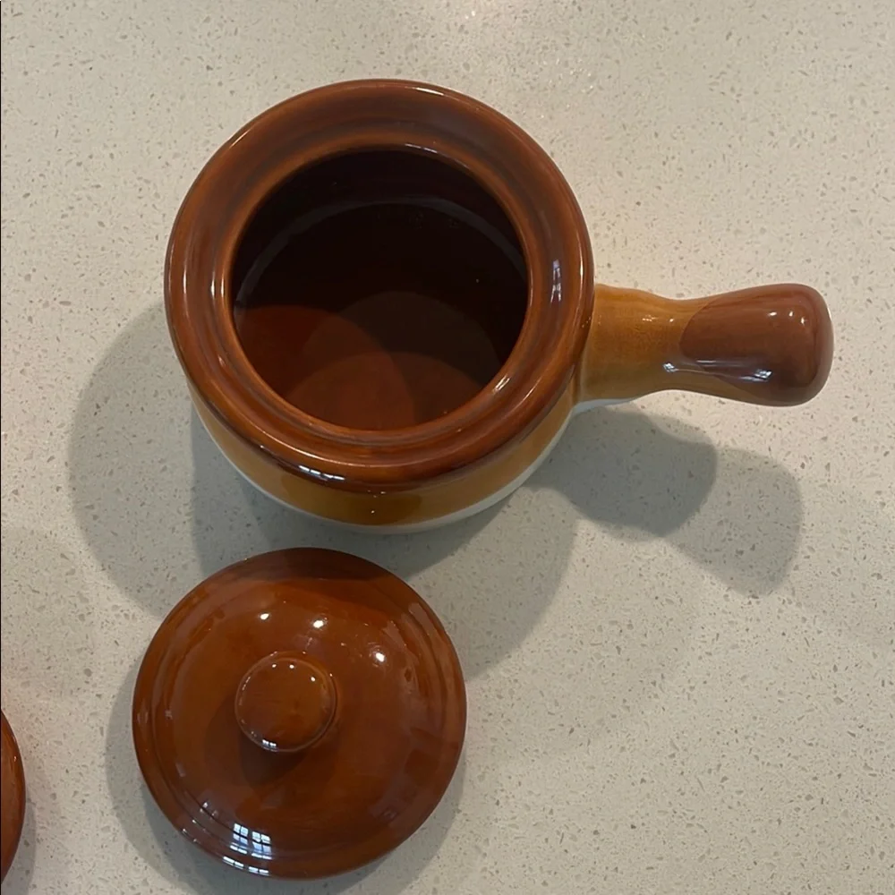 Brown and Cream Stoneware Set with Glazed Finish - Picture 4 of 6